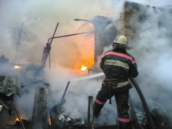 Крупный пожар в Дагестане: без жилья остались 500 человек